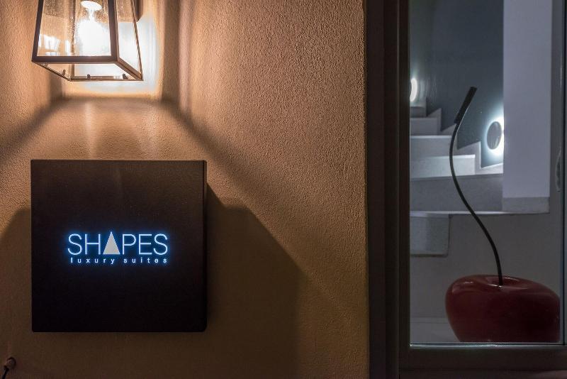 Shapes Luxury Suites إرموبولّي المظهر الخارجي الصورة