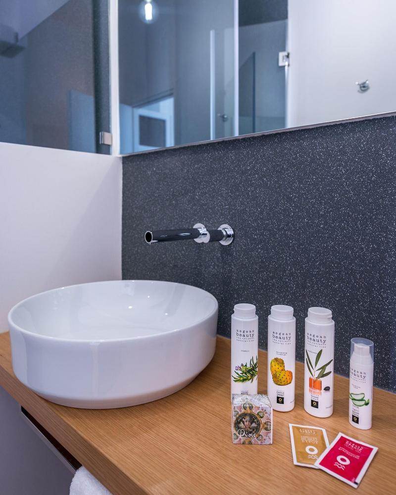 Shapes Luxury Suites إرموبولّي المظهر الخارجي الصورة