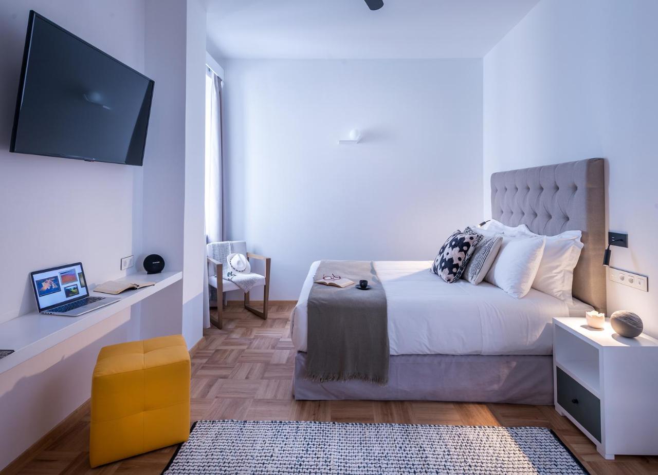 Shapes Luxury Suites إرموبولّي المظهر الخارجي الصورة