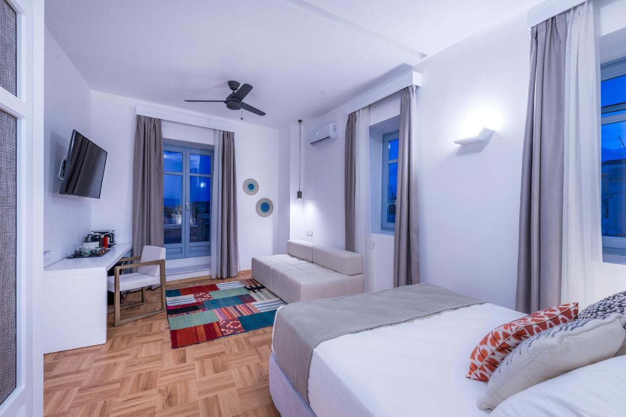 Shapes Luxury Suites إرموبولّي المظهر الخارجي الصورة
