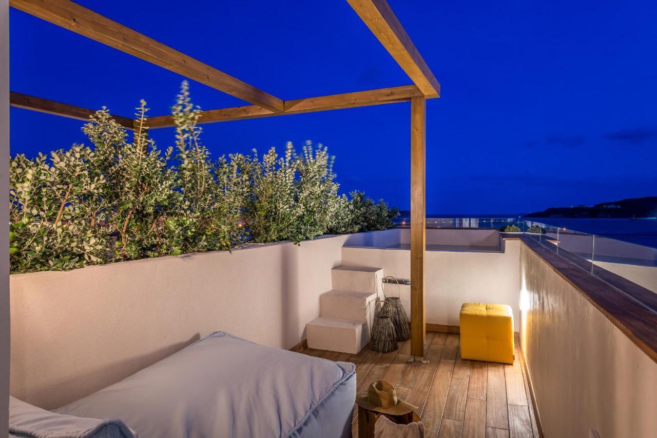 Shapes Luxury Suites إرموبولّي المظهر الخارجي الصورة