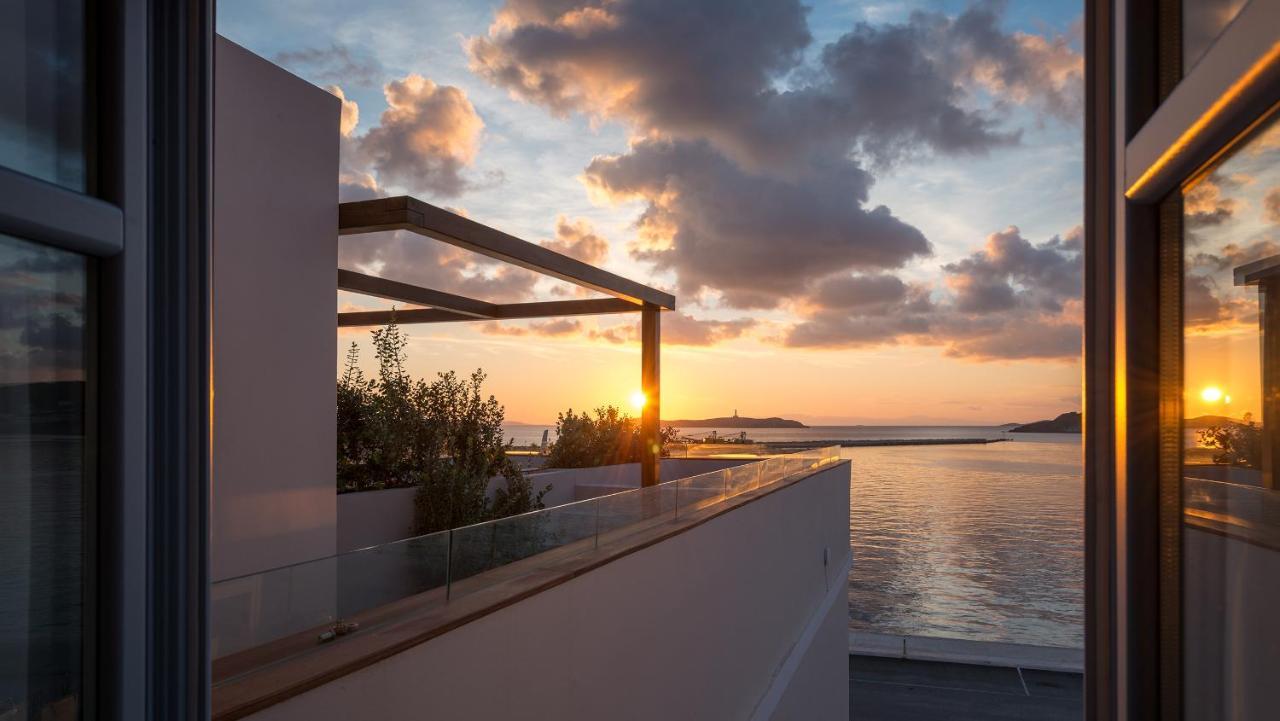 Shapes Luxury Suites إرموبولّي المظهر الخارجي الصورة