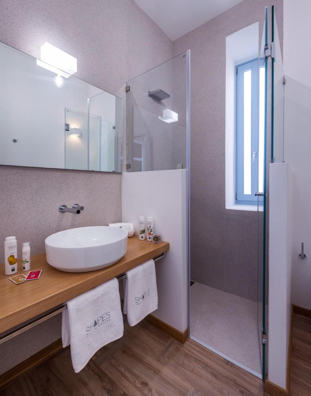 Shapes Luxury Suites إرموبولّي المظهر الخارجي الصورة