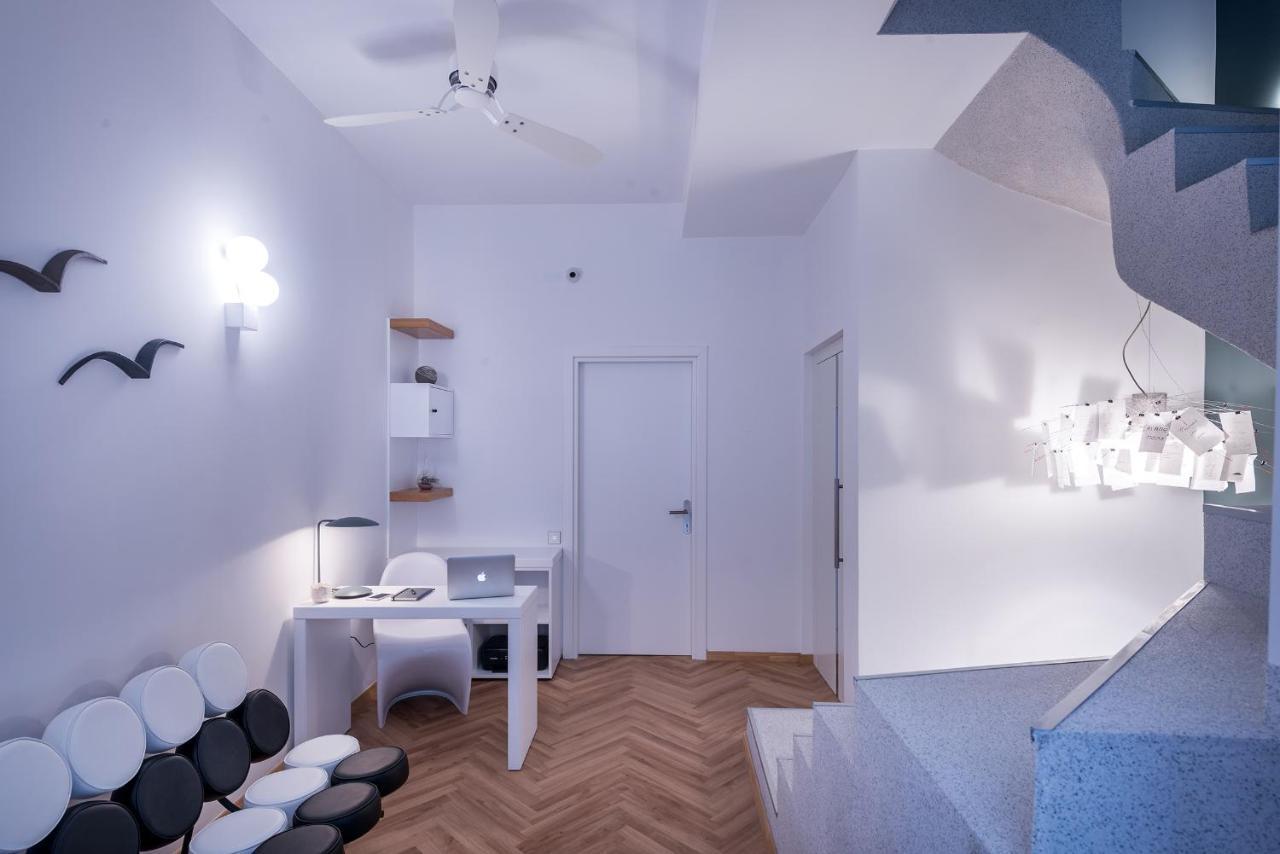 Shapes Luxury Suites إرموبولّي المظهر الخارجي الصورة